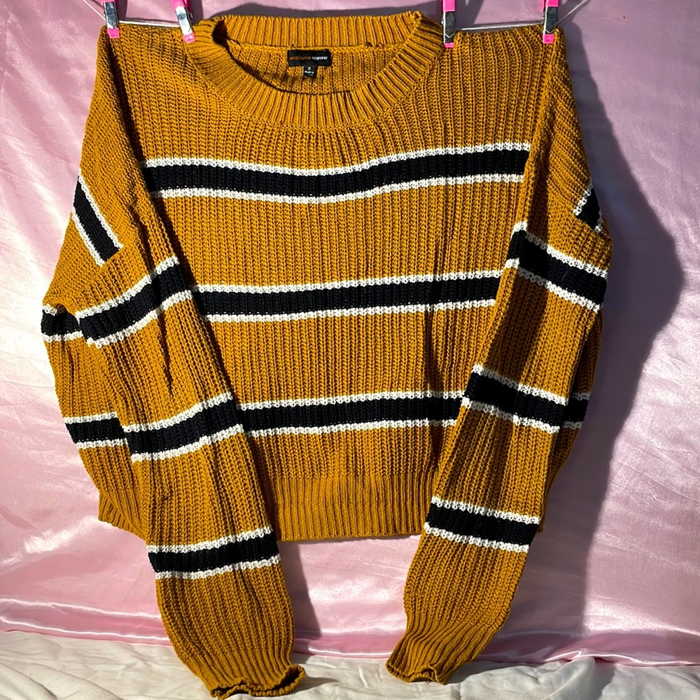 Long sleeve sweater